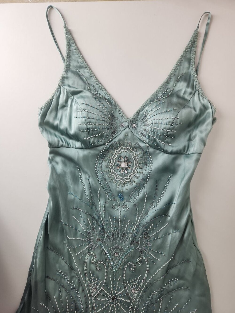 SUE WONG Nocturne silk vintage sage green embellished beaded Evening Dress gown